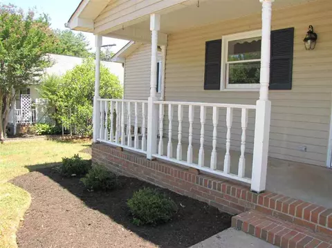 103 Flagstone Dr, Easley, SC 29642 photo 2