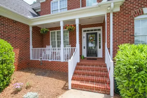 111 Barfield Dr, Easley, SC 29642 photo 3