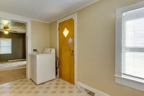 118 Hampton St, Pelzer, SC 29669 photo 14