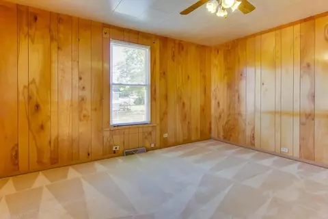 118 Hampton St, Pelzer, SC 29669 photo 8