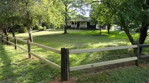 135 Holliday Dam Rd, Honea Path, SC 29654 photo 2