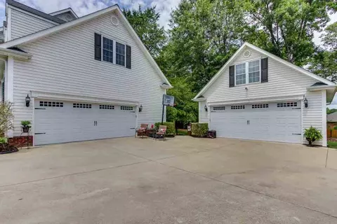 139 Red Maple Cir, Easley, SC 29642 photo 3