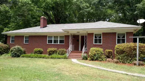 226 Washington Cir, Honea Path, SC 29654 photo 1