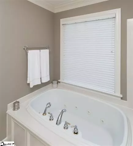 402 Stonewall Dr, Easley, SC 29642 photo 21