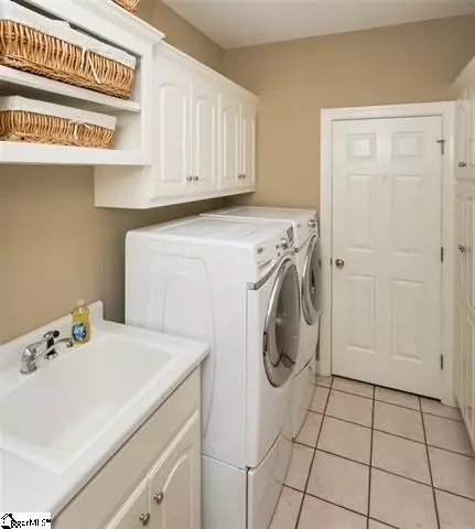 402 Stonewall Dr, Easley, SC 29642 photo 26