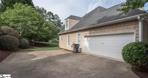 402 Stonewall Dr, Easley, SC 29642 photo 31