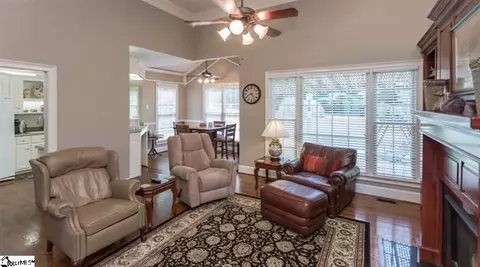 402 Stonewall Dr, Easley, SC 29642 photo 16