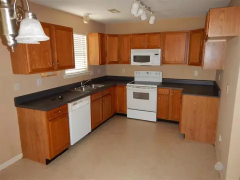 112 Wild Turkey Rd, Williamston, SC 29697 photo 7