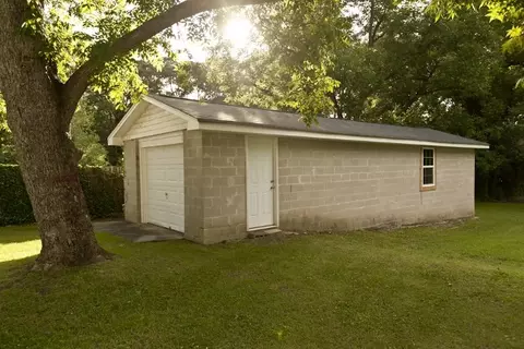 111 Pelzer Ave, Williamston, SC 29697 photo 32