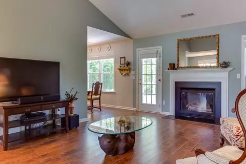 104 Red Wing Ct, Easley, SC 29642 photo 5