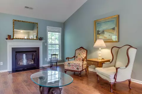 104 Red Wing Ct, Easley, SC 29642 photo 4