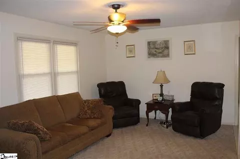 140 Vista Cir, Easley, SC 29642 photo 14