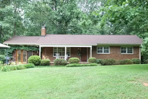 609 Thomas Rd, Pickens, SC 29671 photo 1