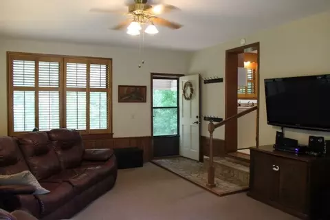 609 Thomas Rd, Pickens, SC 29671 photo 9