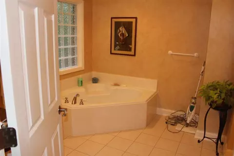 106 Glen Arbor Ct, Easley, SC 29642 photo 5