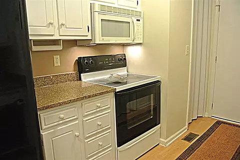 130 Tabor St, Central, SC 29630 photo 6