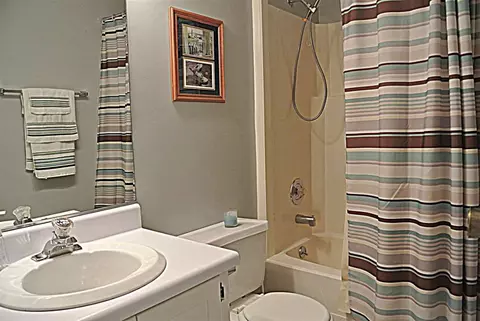 130 Tabor St, Central, SC 29630 photo 10