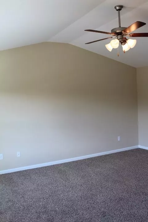162 Madison Pointe Dr, Seneca, SC 29678 photo 25