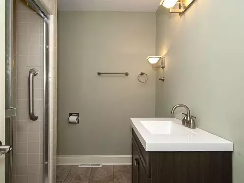 703 S B St, Easley, SC 29640 photo 24