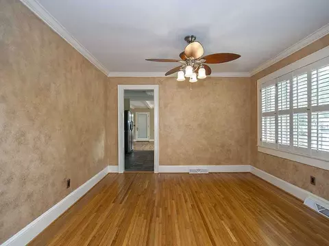 703 S B St, Easley, SC 29640 photo 5