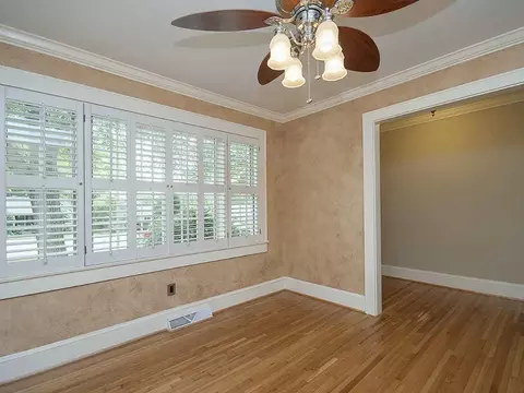 703 S B St, Easley, SC 29640 photo 6
