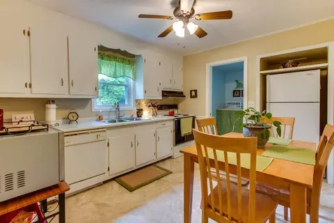 113 Batson Pate Dr, Easley, SC 29642 photo 8