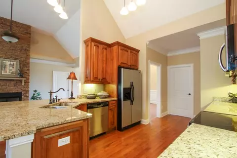 2 June Bug Ln, Williamston, SC 29697 photo 10