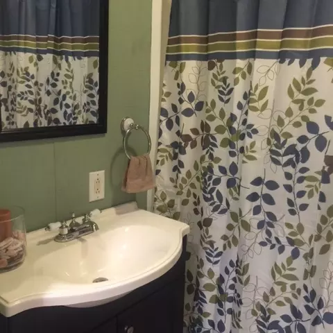 105 S D St, Easley, SC 29640 photo 7