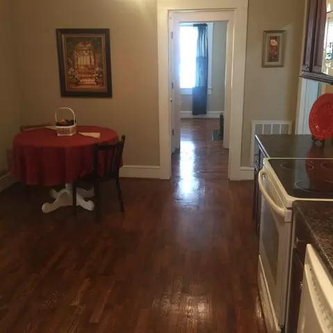 105 S D St, Easley, SC 29640 photo 8