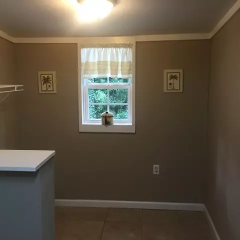 105 S D St, Easley, SC 29640 photo 16