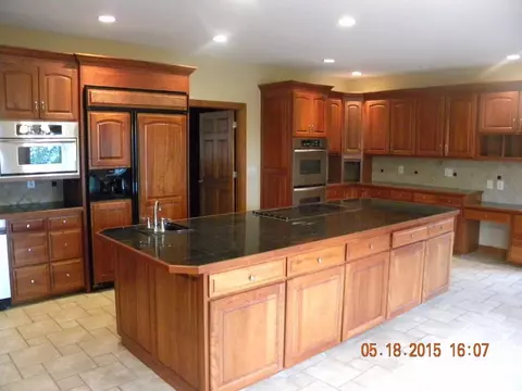 142 Overlook Dr, Pickens, SC 29671 photo 3