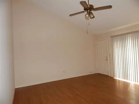 115 Maple St #MAPLE TERRACE, Pendleton, SC 29670 photo 6