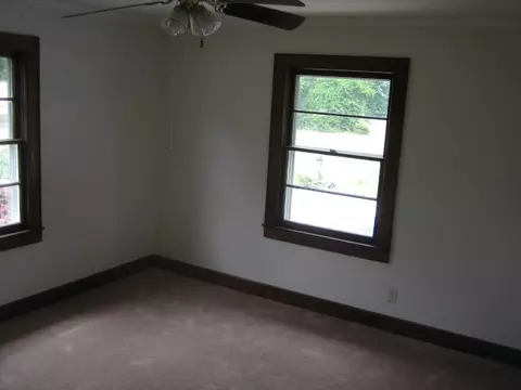 10 Pruitt St, Honea Path, SC 29654 photo 8