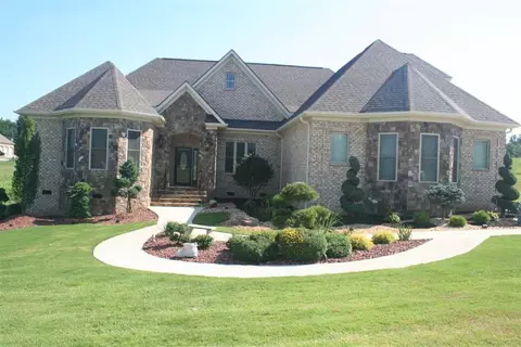 100 Chetwood Dr, Anderson, SC 29621 photo 1