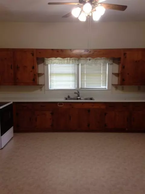 23 Main St, Pelzer, SC 29669 photo 7