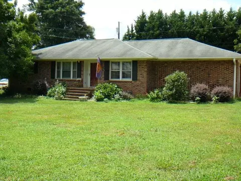 1402 Forest Ln, Anderson, SC 29621 photo 10