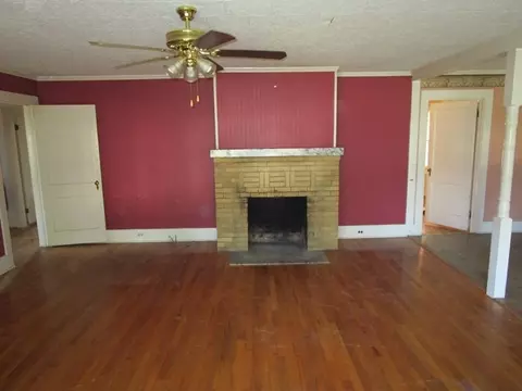 308 Heyward Ave, Honea Path, SC 29654 photo 3