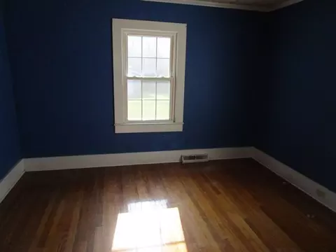 308 Heyward Ave, Honea Path, SC 29654 photo 5