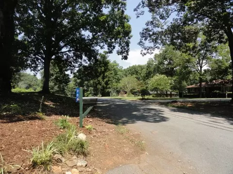 304 Brook Forest Dr, Anderson, SC 29621 photo 12