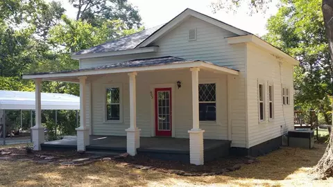 803 Gaines St, Central, SC 29630 photo 1