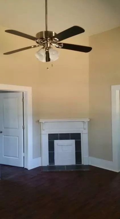 803 Gaines St, Central, SC 29630 photo 5