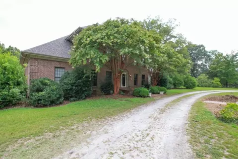 210 Daventon Rd, Pelzer, SC 29669 photo 2