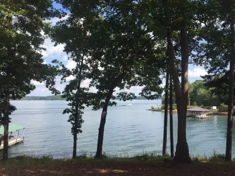 16 Eastern Pt #KEOWEE HARBOURS, Salem, SC 29676 photo 1