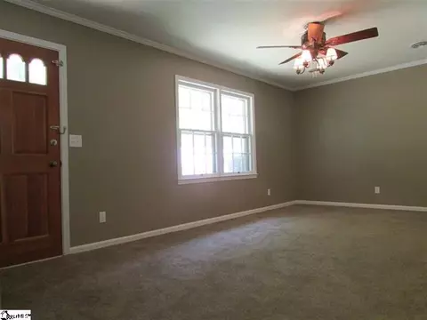 147 Hampton Rd, Easley, SC 29640 photo 3