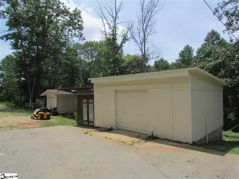 147 Hampton Rd, Easley, SC 29640 photo 22