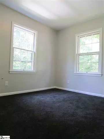 147 Hampton Rd, Easley, SC 29640 photo 11