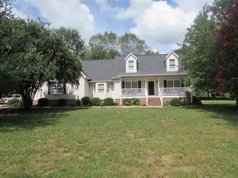 202 Beagle Run, Easley, SC 29642 photo 1