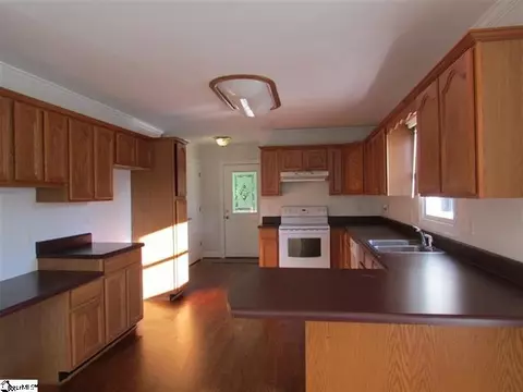 145 Grandview Dr, Easley, SC 29640 photo 5