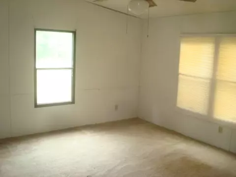 232 Brock Cir, Honea Path, SC 29654 photo 4
