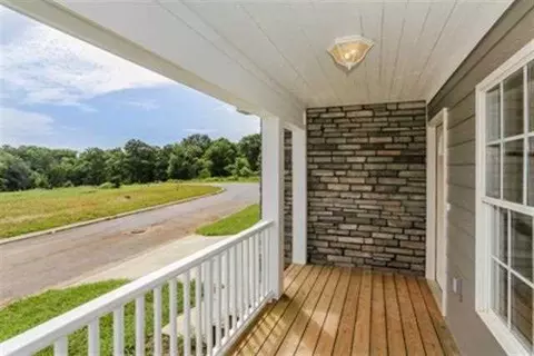 112 Colonial Walk, Pickens, SC 29671 photo 2